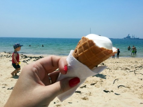 Ice cream on the beach